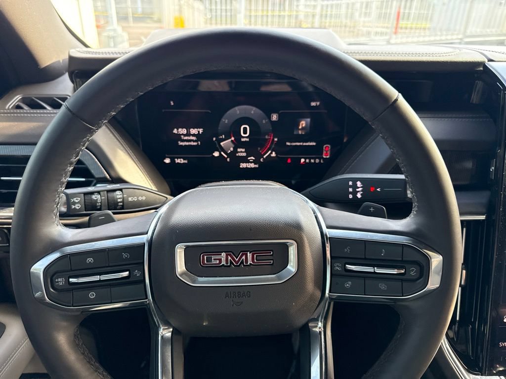 Used 2025 GMC Yukon Elevation RWD image 16