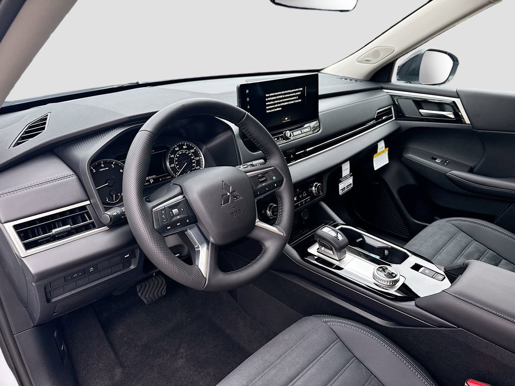New 2026 Mitsubishi Outlander AWD image 9