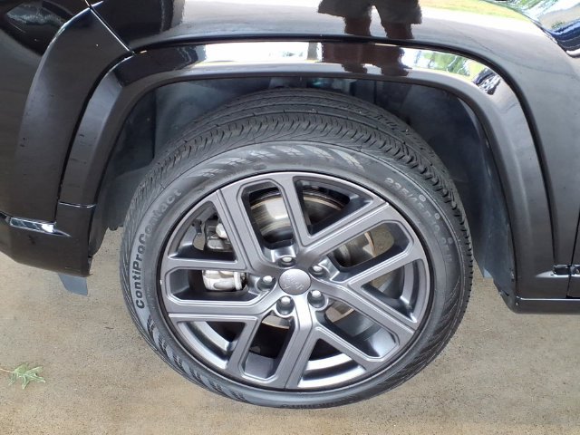 Certified 2024 Jeep Compass Limited w/ High Altitude Package AWD/4WD image 10