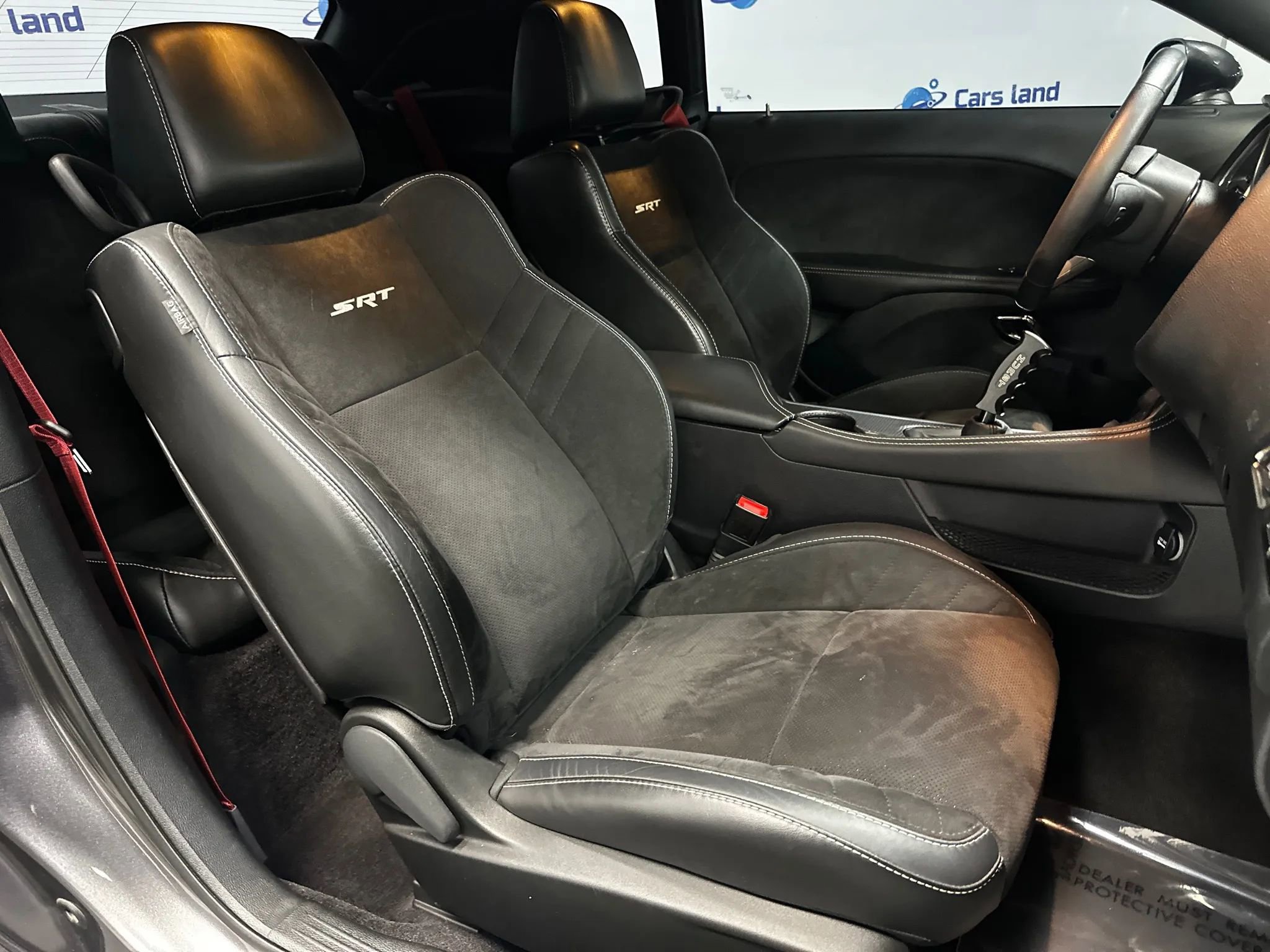 Used 2016 Dodge Challenger SRT Hellcat image 17