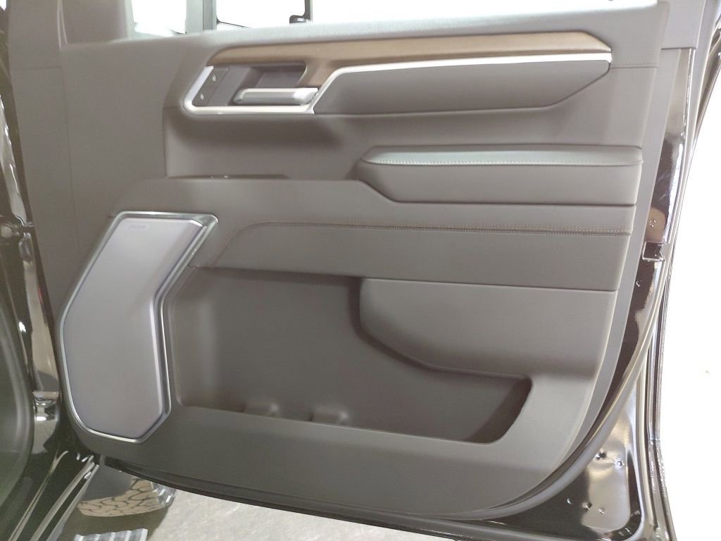 New 2026 Chevrolet Silverado 3500 High Country w/ Midnight Edition image 22