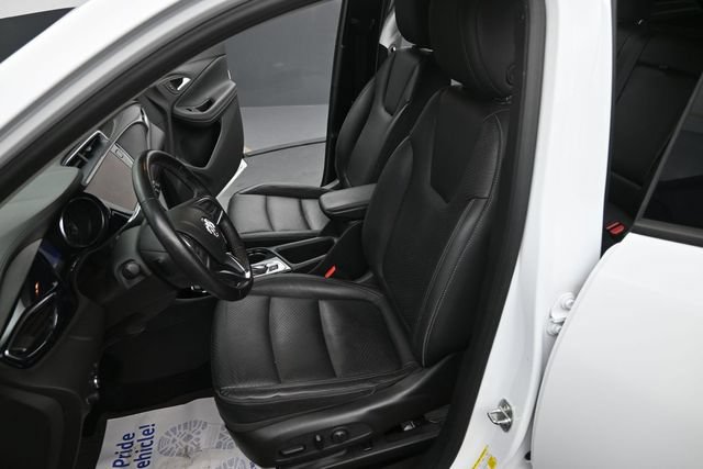 Used 2021 Buick Encore GX Essence w/ Experience Buick Package FWD image 19