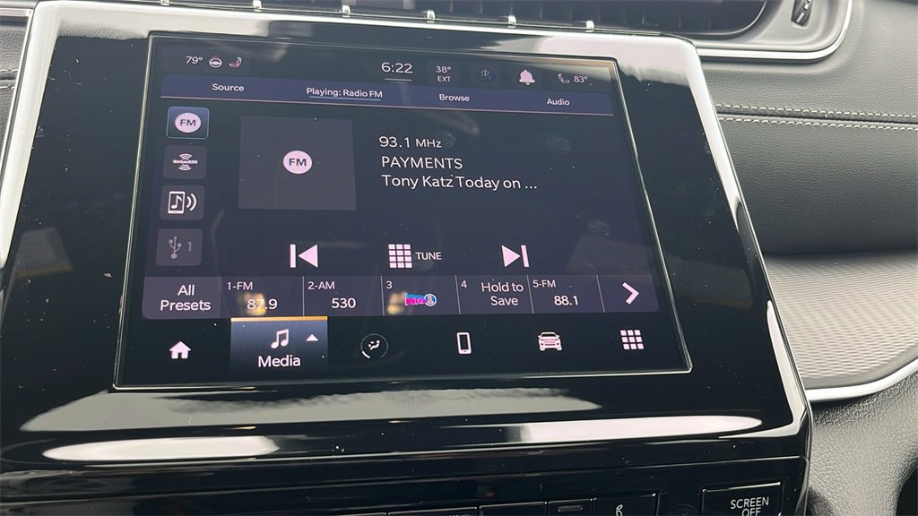 New 2025 Jeep Grand Cherokee L Altitude image 17