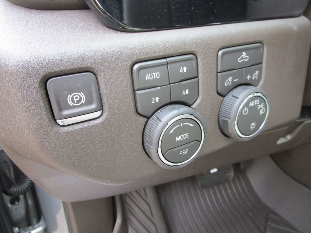 New 2026 Chevrolet Silverado 1500 LT image 28