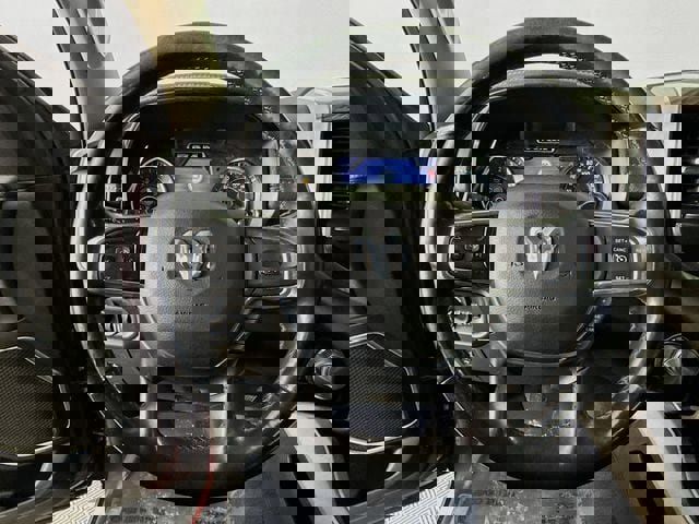 Used 2019 RAM 1500 Laramie image 13