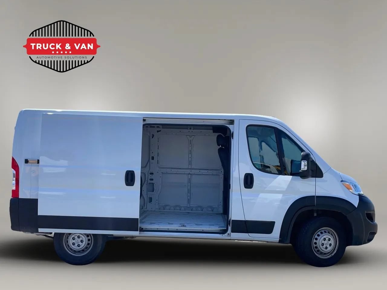 Used 2025 RAM ProMaster 2500 w/ Convenience Group FWD image 34