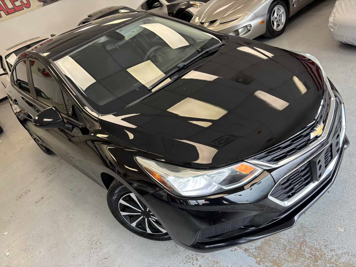 Used 2018 Chevrolet Cruze LS FWD image 8
