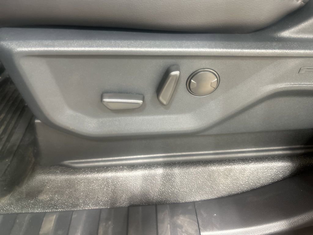 New 2026 Ford F350 Lariat image 10