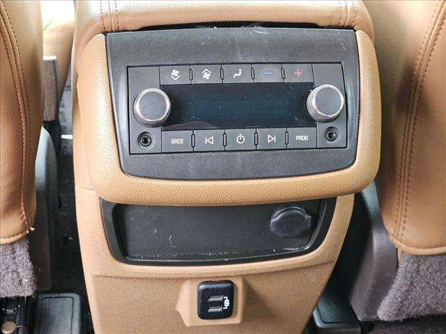 Used 2017 Buick Enclave Leather w/ Enclave Tuscan Edition FWD image 19