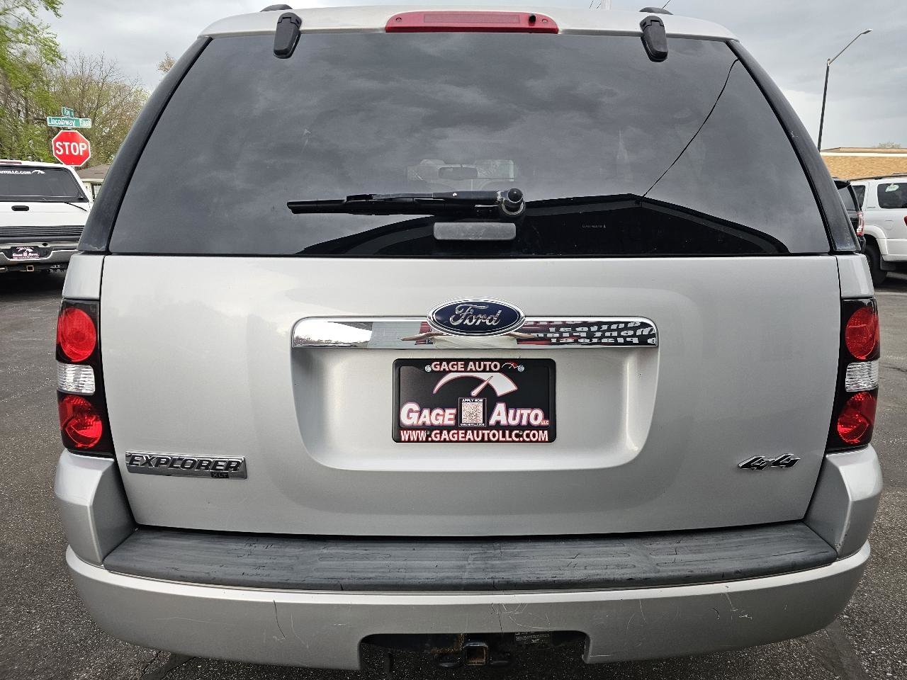 Used 2010 Ford Explorer XLT AWD/4WD image 10