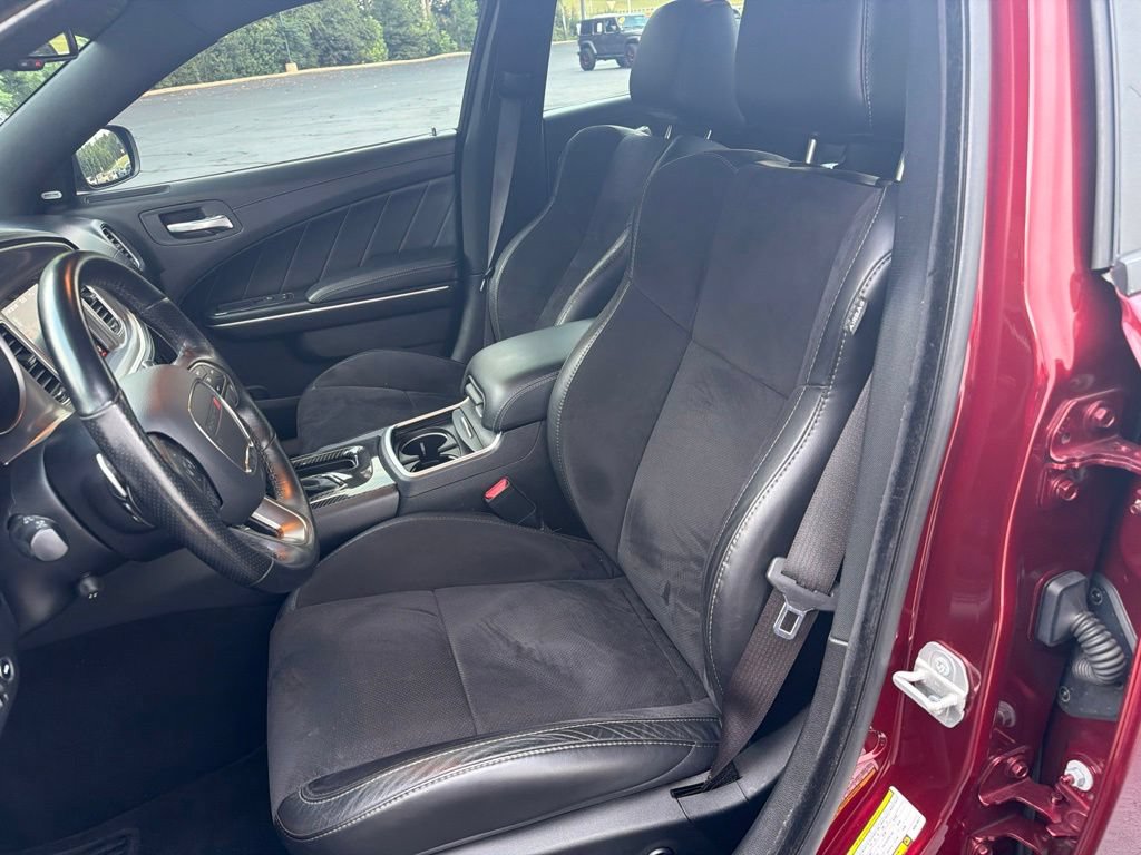 Used 2019 Dodge Charger R/T w/ Plus Group RWD image 42