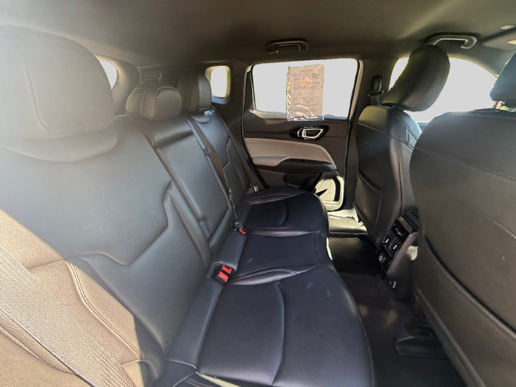 Used 2024 Jeep Compass Limited AWD/4WD image 18