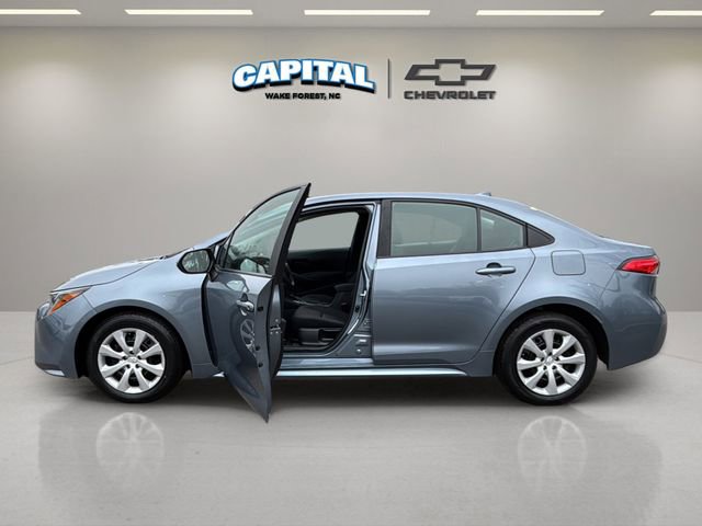 Used 2023 Toyota Corolla LE image 13