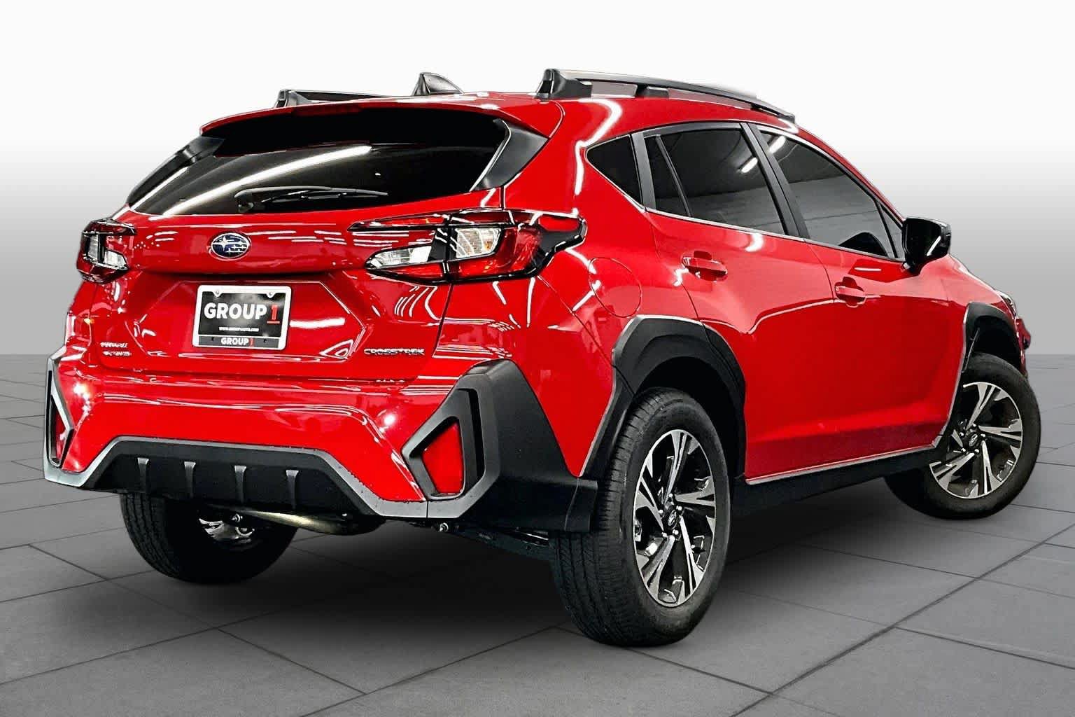 Used 2025 Subaru Crosstrek 2.5i Premium AWD/4WD image 12