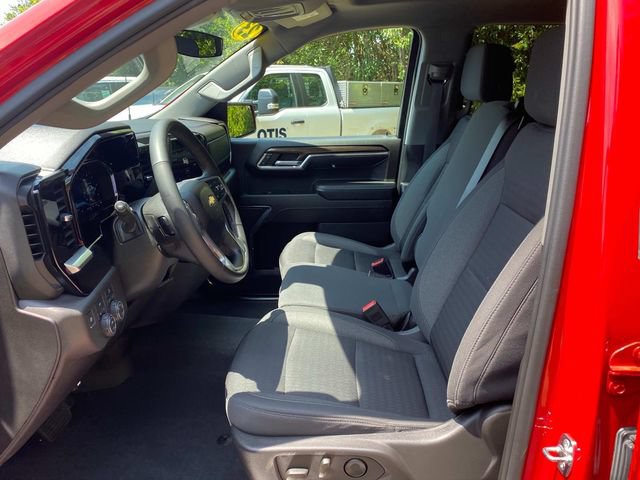 Used 2023 Chevrolet Silverado 1500 LT AWD/4WD image 11