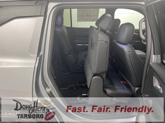 New 2026 Chevrolet Traverse RS w/ LPO, Floor Liner Package image 46