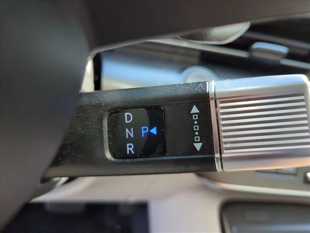 Certified 2024 Hyundai Kona Limited FWD image 18