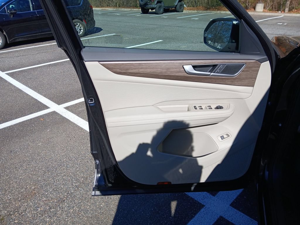 New 2026 Volkswagen Atlas SEL AWD/4WD image 10