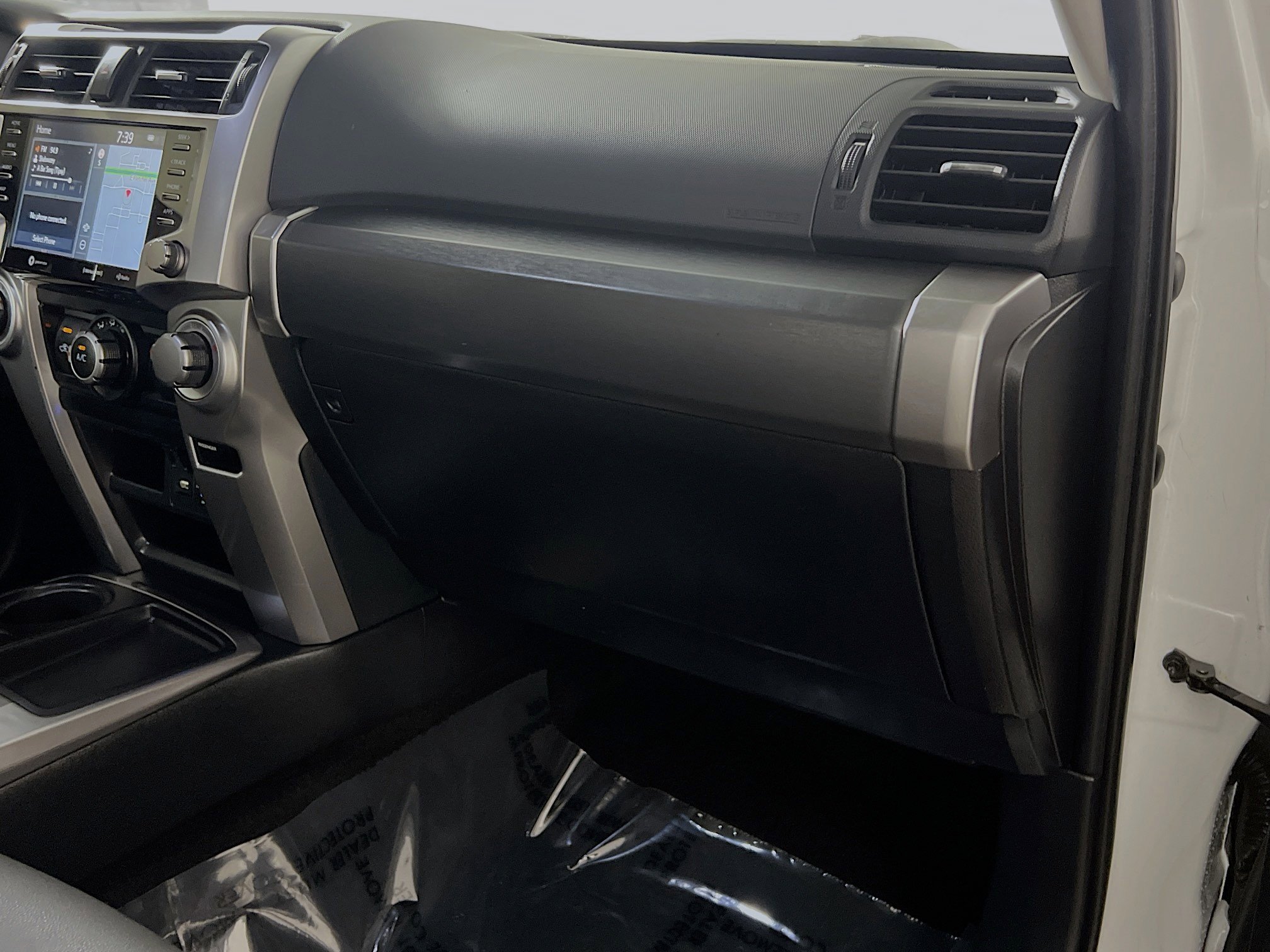 Used 2024 Toyota 4Runner SR5 Premium RWD image 35