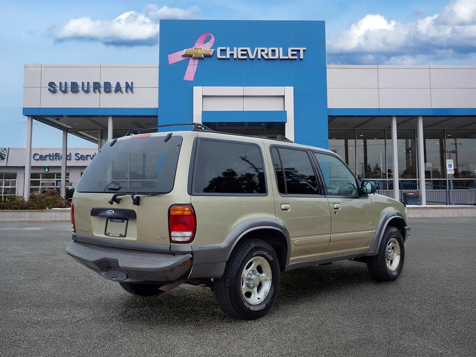 Used 2001 Ford Explorer XLT AWD/4WD image 5