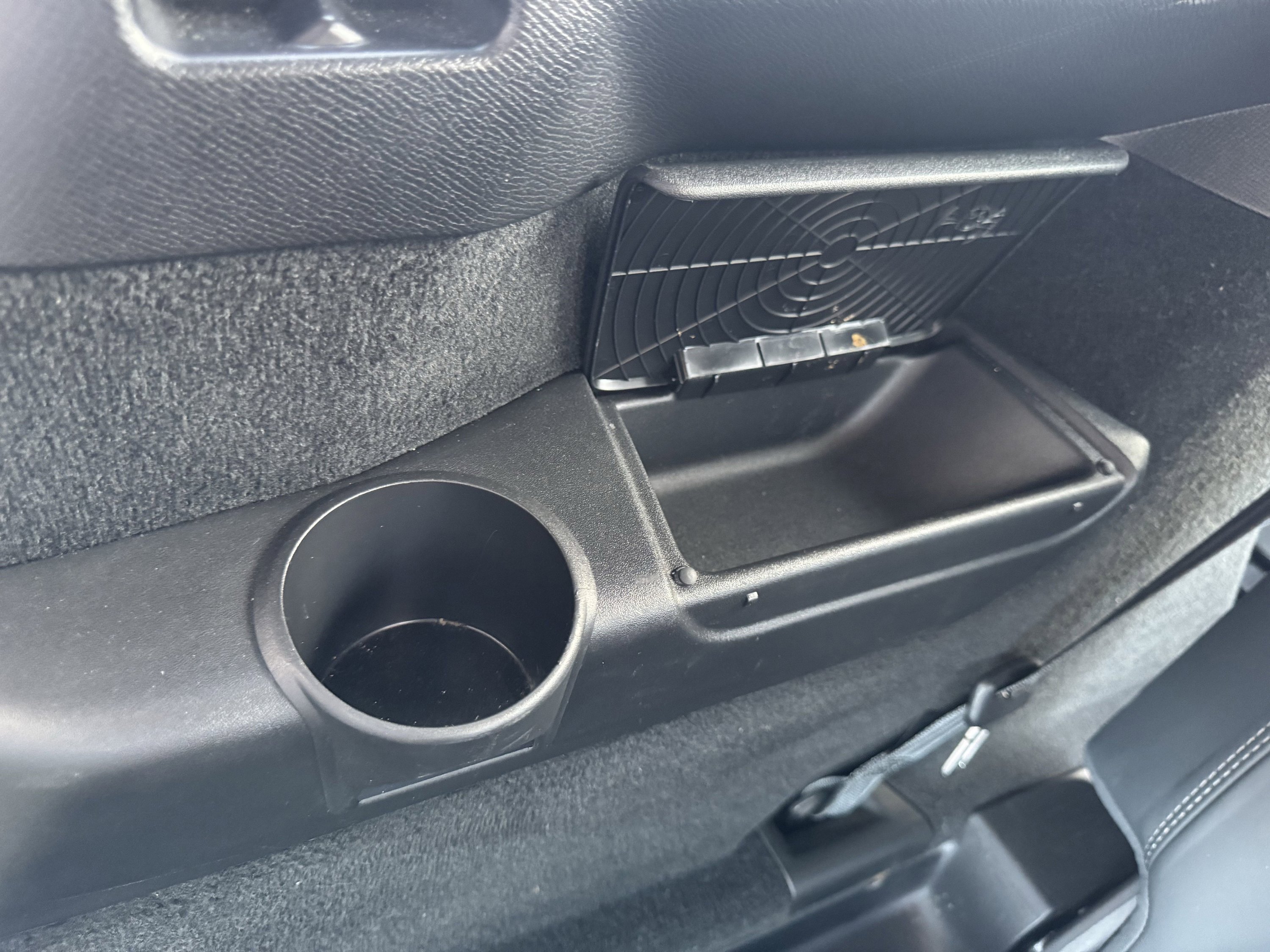 Used 2024 Volvo XC90 T8 Ultimate w/ Lounge Package image 60