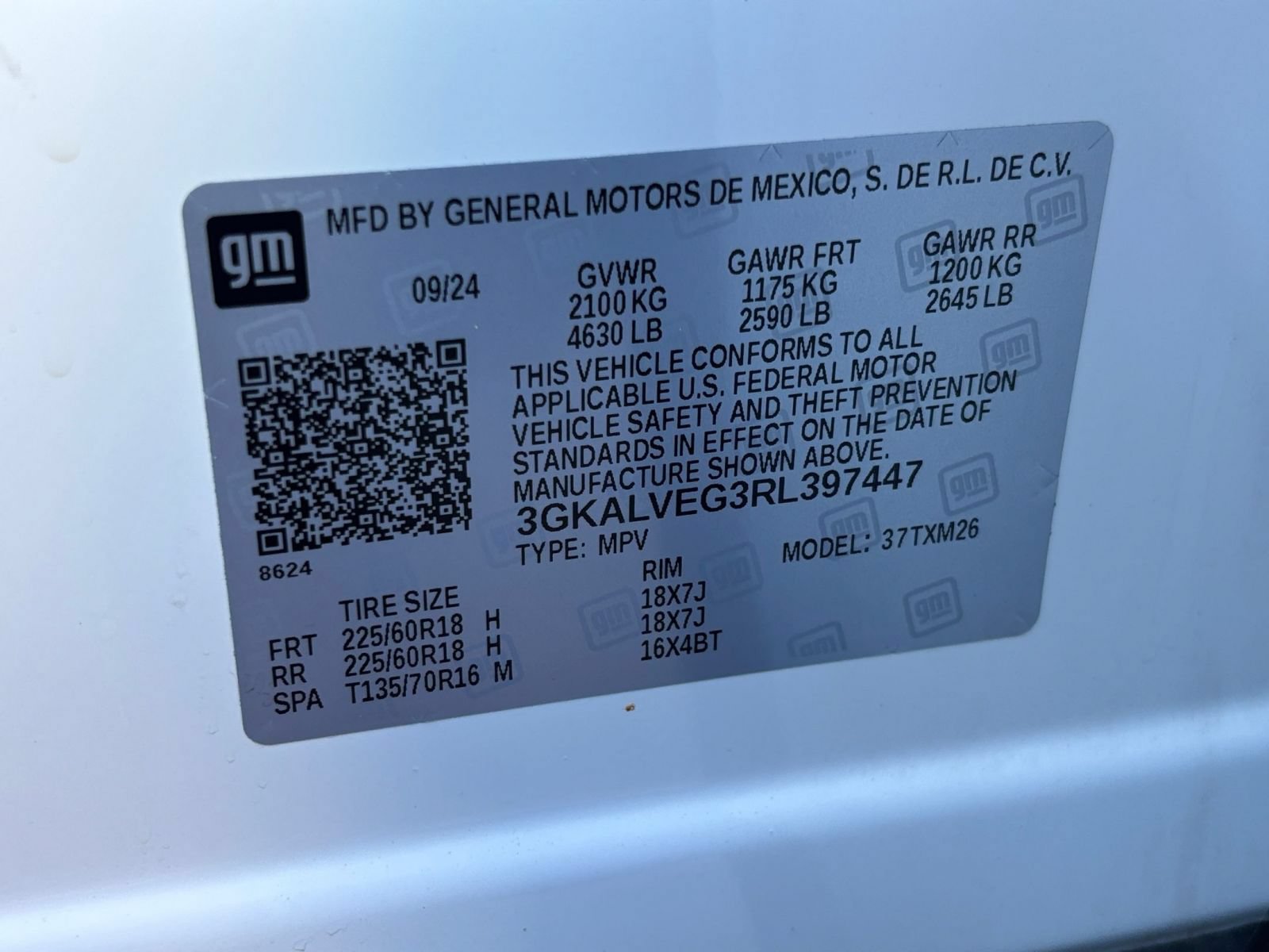 Used 2024 GMC Terrain SLT AWD/4WD image 27