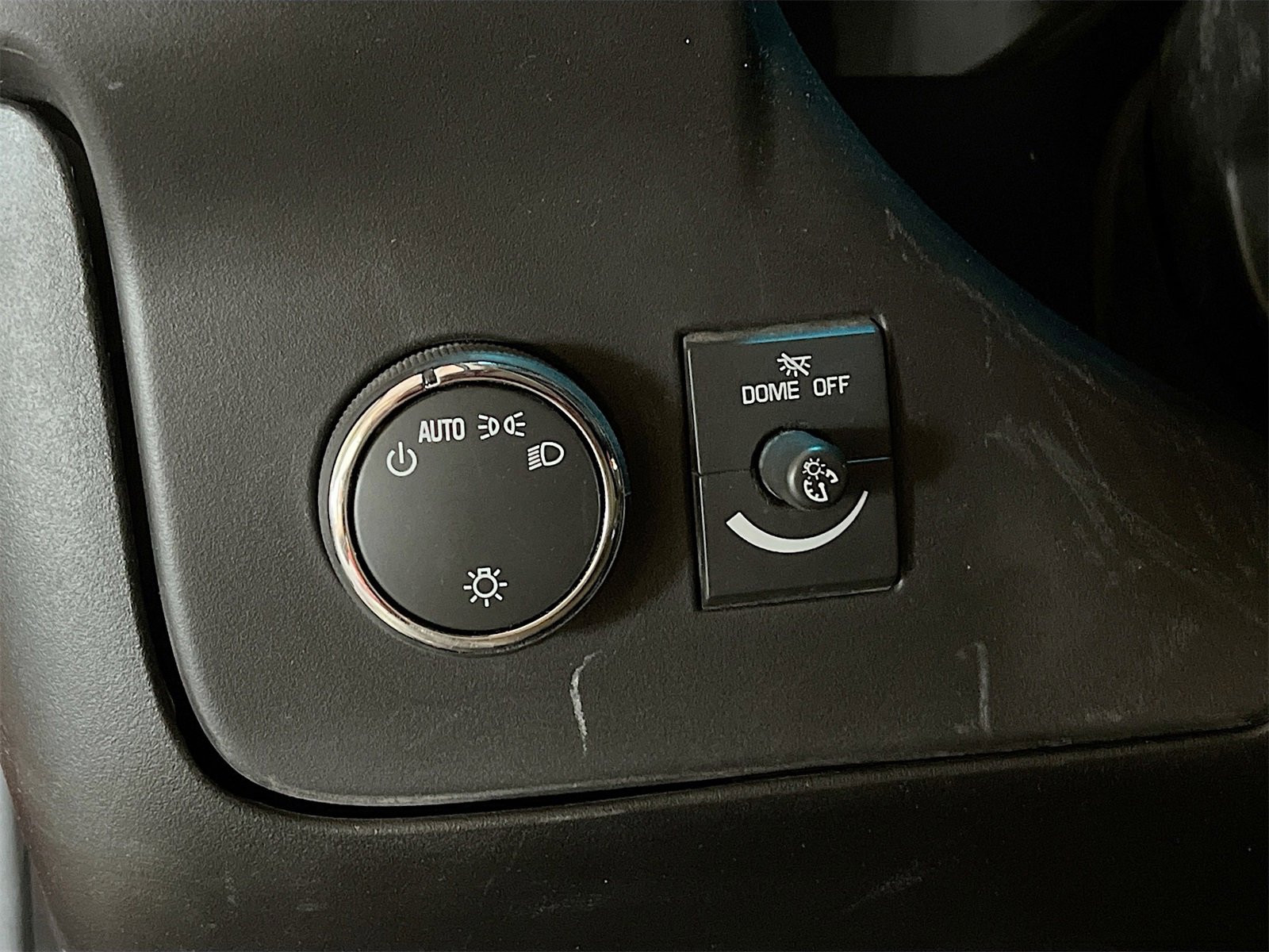 Used 2024 Chevrolet Express 2500 w/ Communications Package image 10