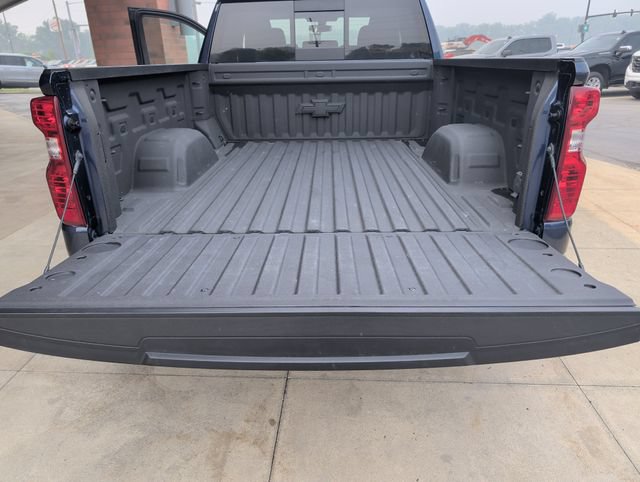 Used 2019 Chevrolet Silverado 1500 LT w/ All-Star Edition AWD/4WD image 21
