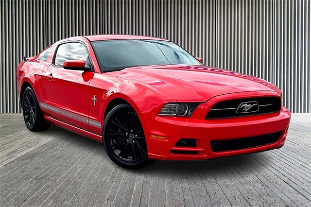 Used 2013 Ford Mustang Premium image 11