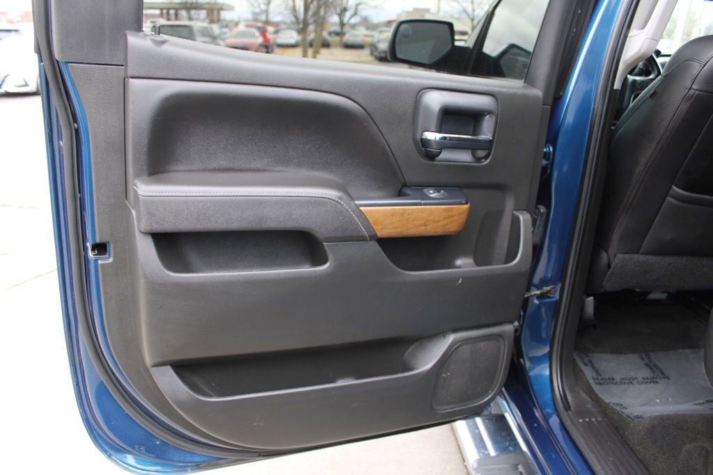 Used 2017 Chevrolet Silverado 1500 LTZ w/ Sport Package image 23