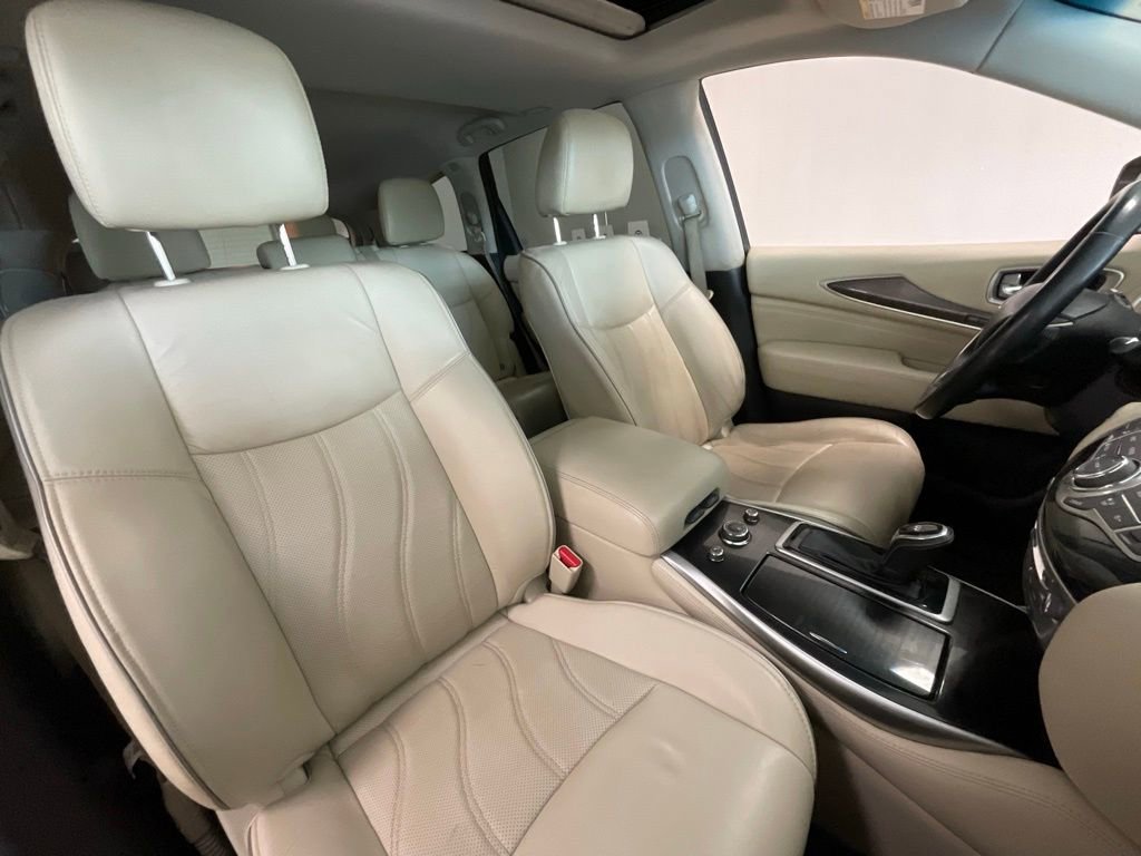 Used 2016 INFINITI QX60 Luxe w/ Premium Package AWD/4WD image 19