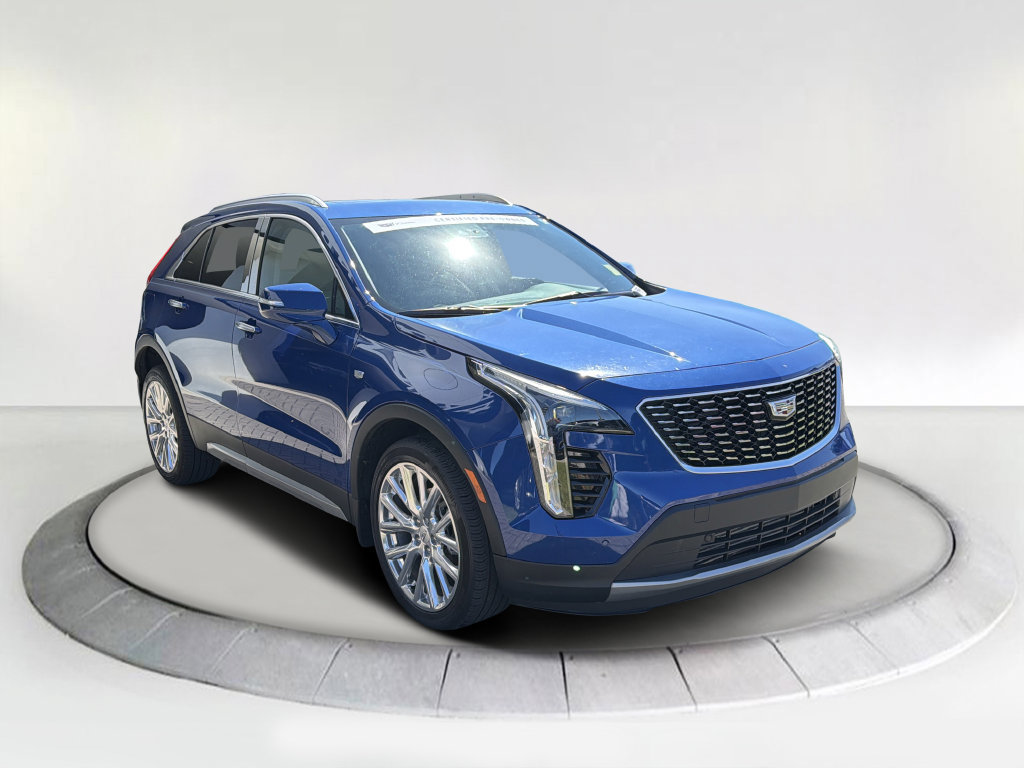 Certified 2023 Cadillac XT4 Premium Luxury FWD image 6