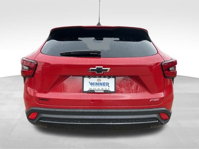 New 2026 Chevrolet Trax RS w/ Sunroof Package image 4
