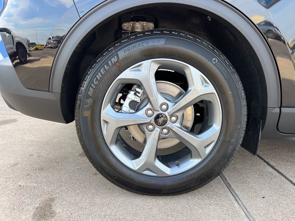New 2026 Ford Escape ST-Line w/ Tech Pack #1 image 7