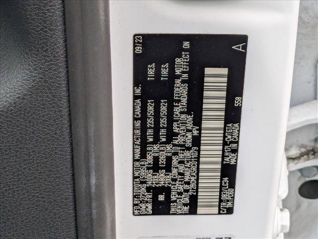 Used 2024 Lexus RX 500h F Sport image 25