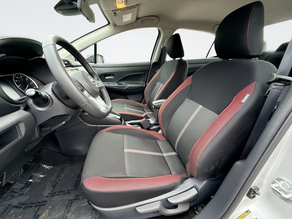 Used 2025 Nissan Versa SR w/ Trunk Package FWD image 13