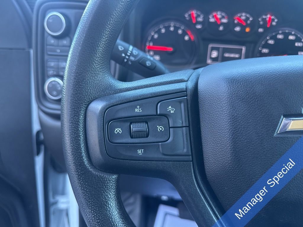 Used 2025 Chevrolet Silverado 3500 W/T image 22