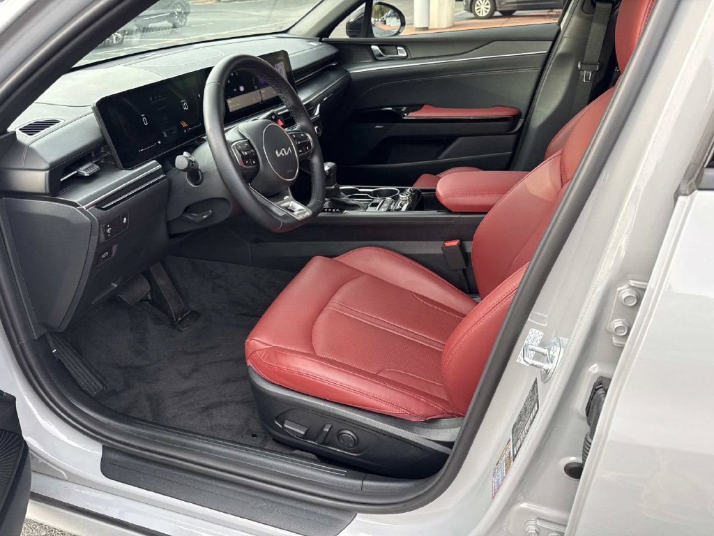 Used 2026 Kia K5 GT-Line w/ GT-Line Premium Package FWD image 18