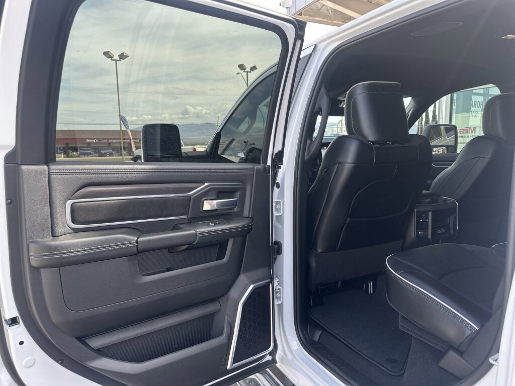 New 2025 RAM 2500 Laramie image 9