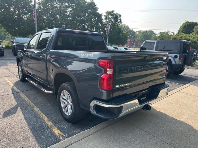 Used 2020 Chevrolet Silverado 1500 LT w/ Texas Edition AWD/4WD image 3