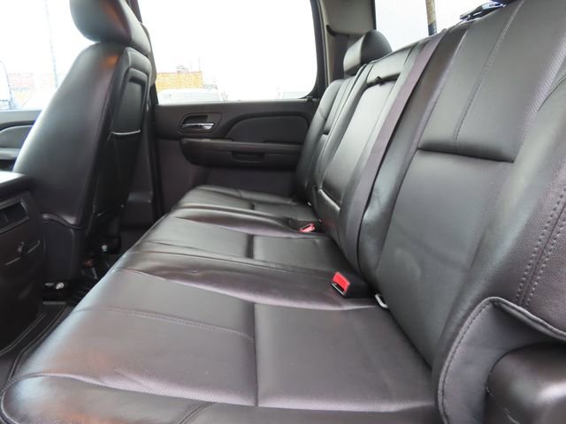 Used 2013 Chevrolet Silverado 2500 LTZ w/ LTZ Plus Package image 37