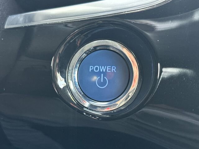 Used 2019 Toyota Prius Prime Premium image 26