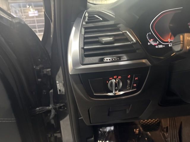 Used 2022 BMW X3 xDrive30i w/ Premium Package 2 image 15