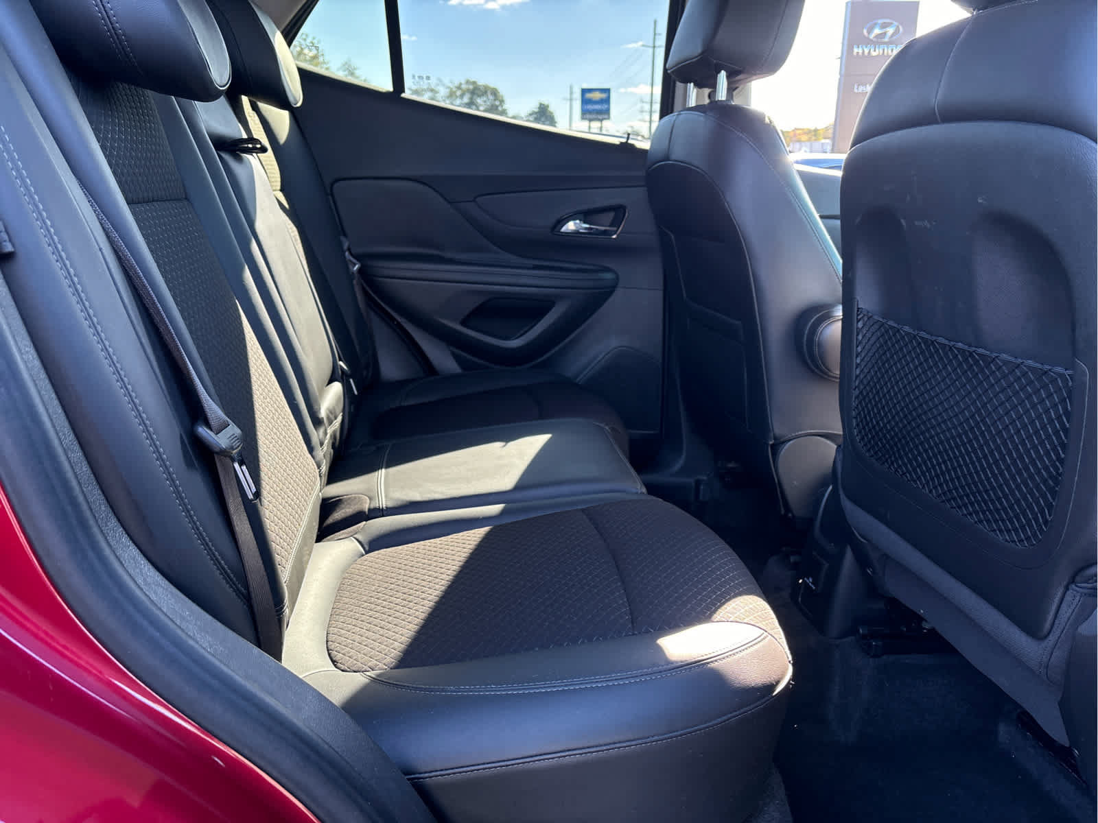 Certified 2018 Buick Encore Preferred AWD/4WD image 24