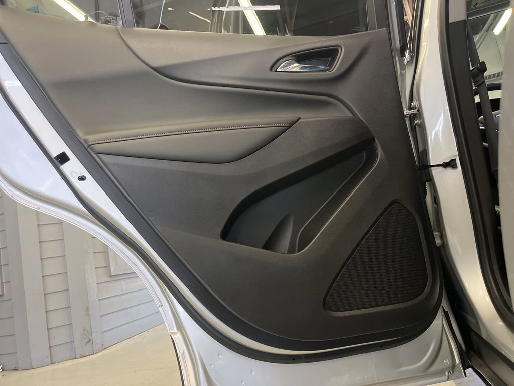 Used 2021 Chevrolet Equinox Premier w/ LPO, Floor Liner Package image 33