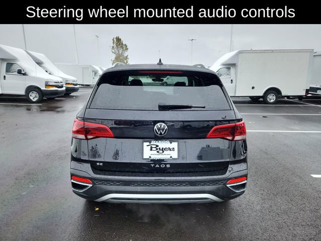 Used 2024 Volkswagen Taos SE image 7