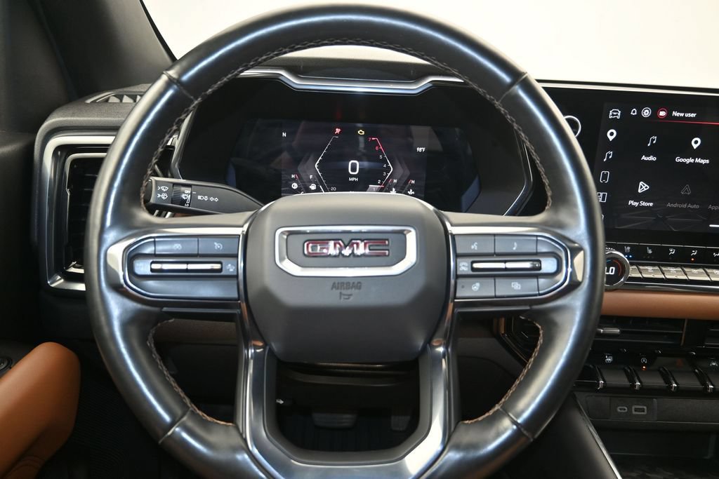 Used 2023 GMC Canyon AT4 w/ AT4 Premium Package AWD/4WD image 13