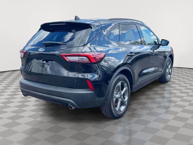 Used 2025 Ford Escape ST-Line image 6