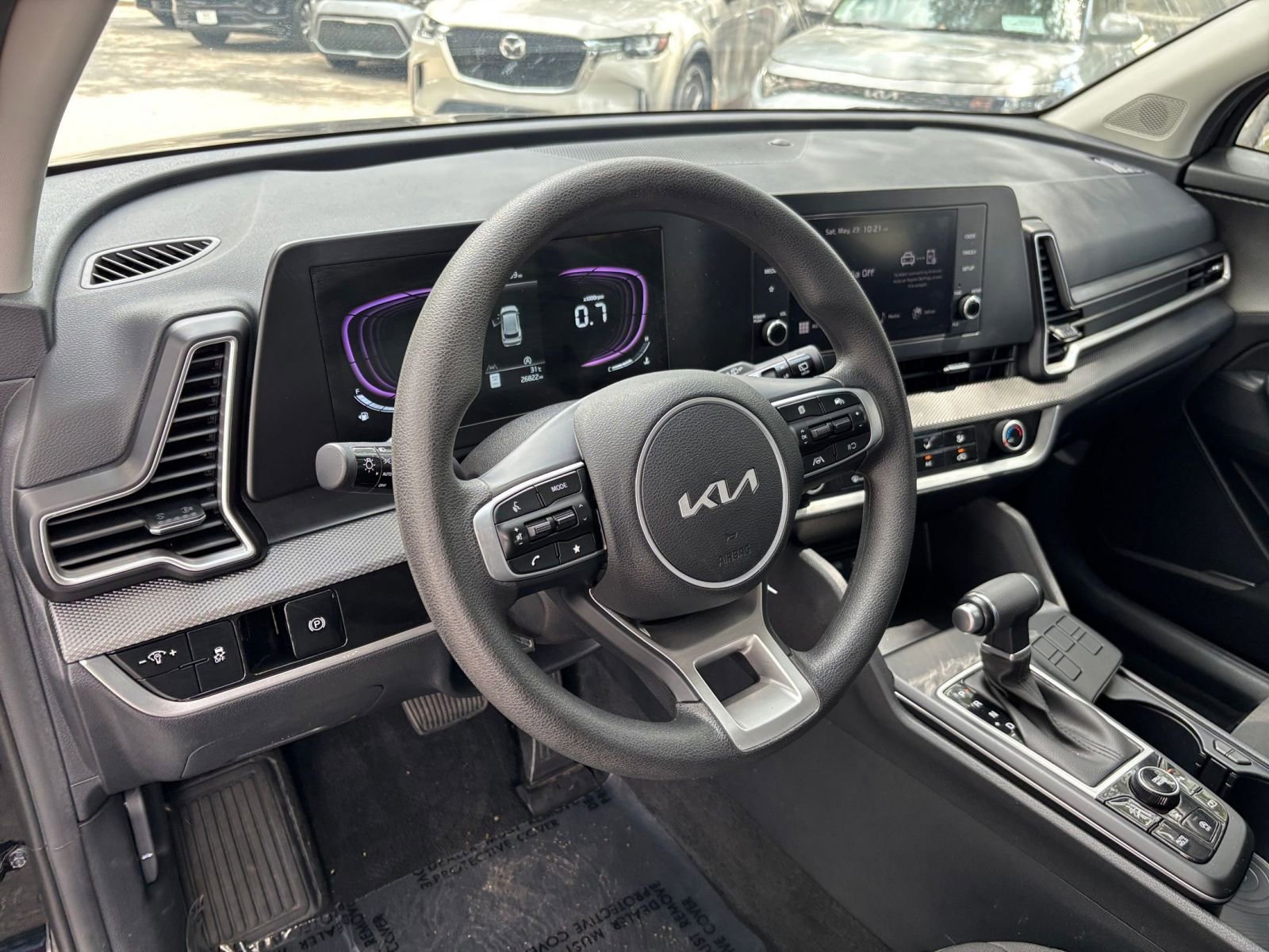 Used 2025 Kia Sportage LX FWD image 32