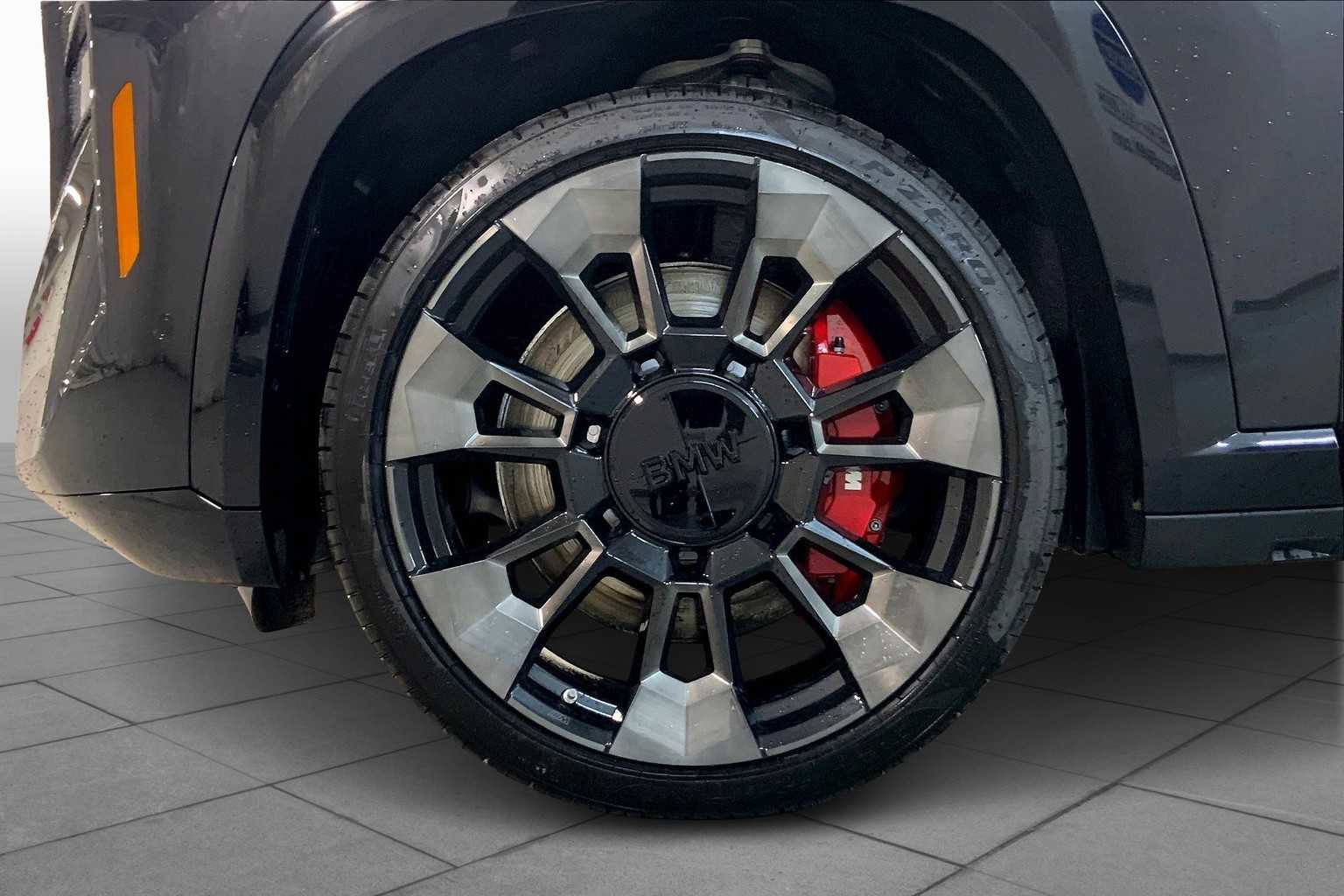 New 2026 BMW XM Label Red image 11